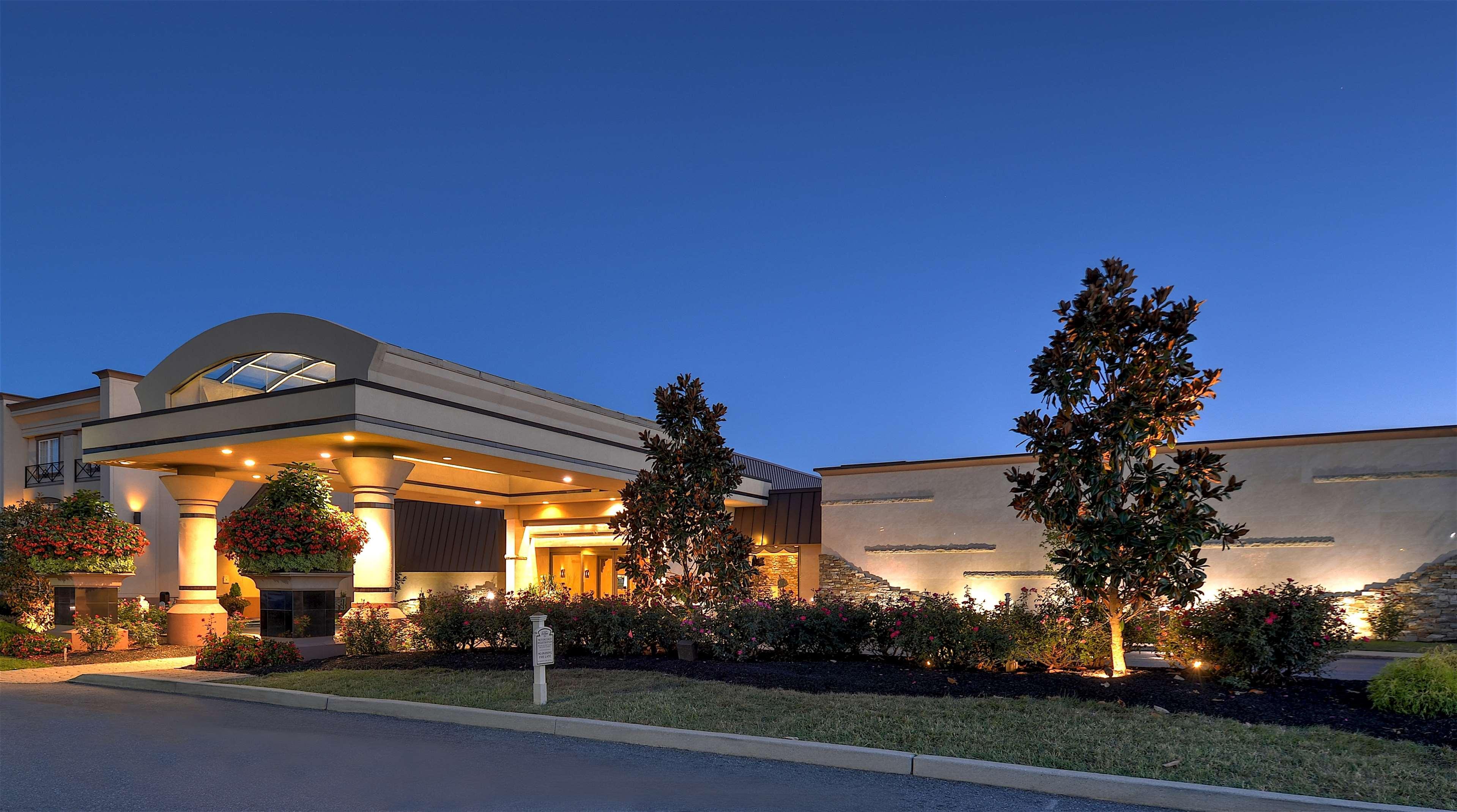 Eden And Suites, Bw Premier Collection Hotel Rohrerstown