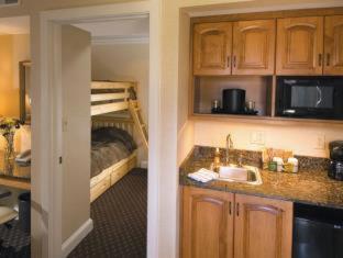Eden Resort&suites, Bw Premier Collection